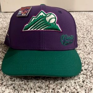 Brand new hat I have never used it it’s a 7 1/4